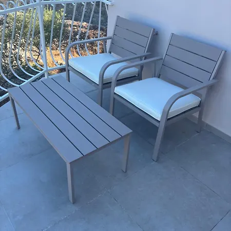 公寓 Astra Apartment